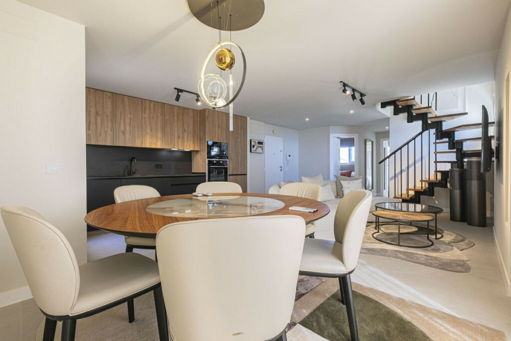 Penthouse Duplex Nueva Andalucía Málaga - image 4