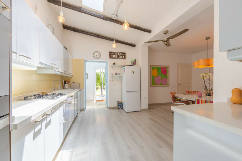 Detached Villa Guadalmina Alta Málaga - image 4