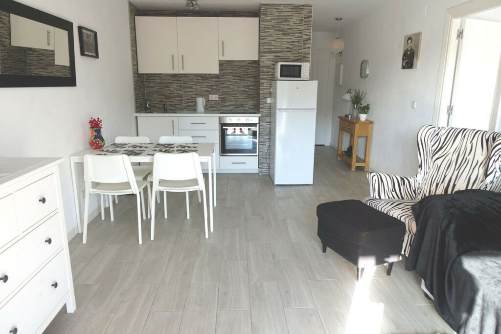 Middle Floor Apartment Mijas Málaga - image 4