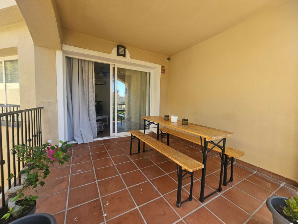 Semi-Detached House Riviera del Sol Málaga - image 4