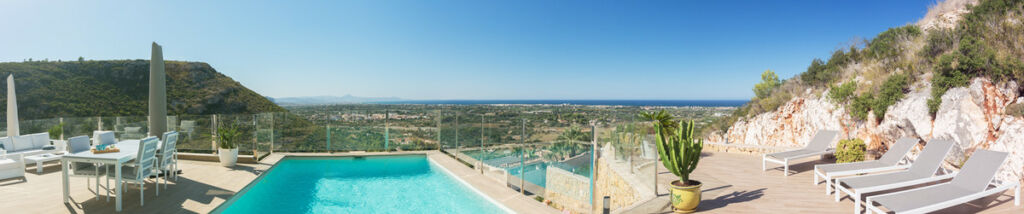Detached Villa Denia Alicante - image 4