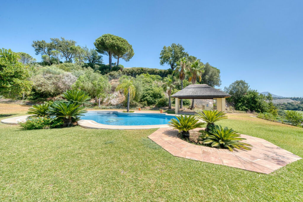 Detached Villa La Zagaleta Málaga - image 40