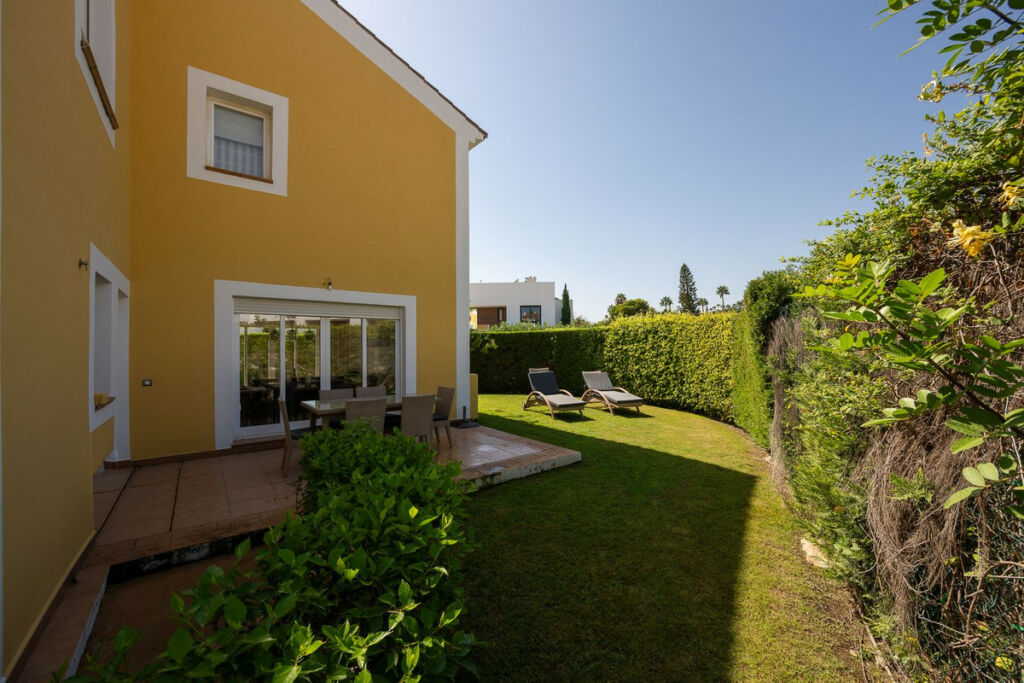Townhouse Estepona Málaga - image 40