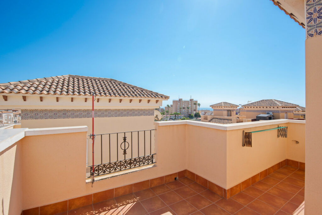 Townhouse Torrevieja Alicante - image 40