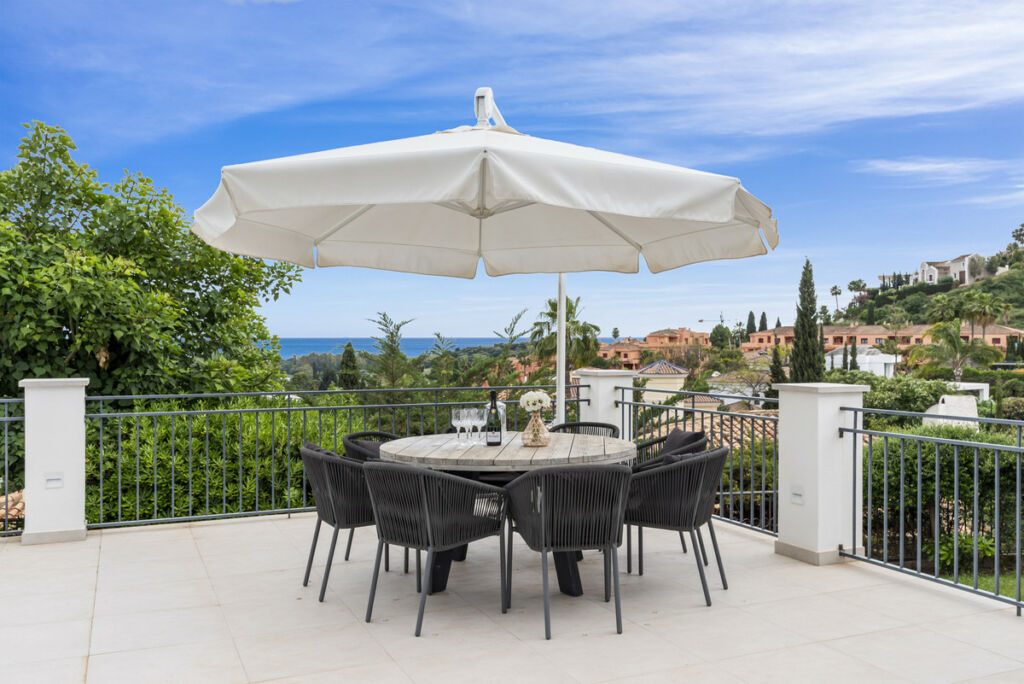 Detached Villa Benahavís Málaga - image 40