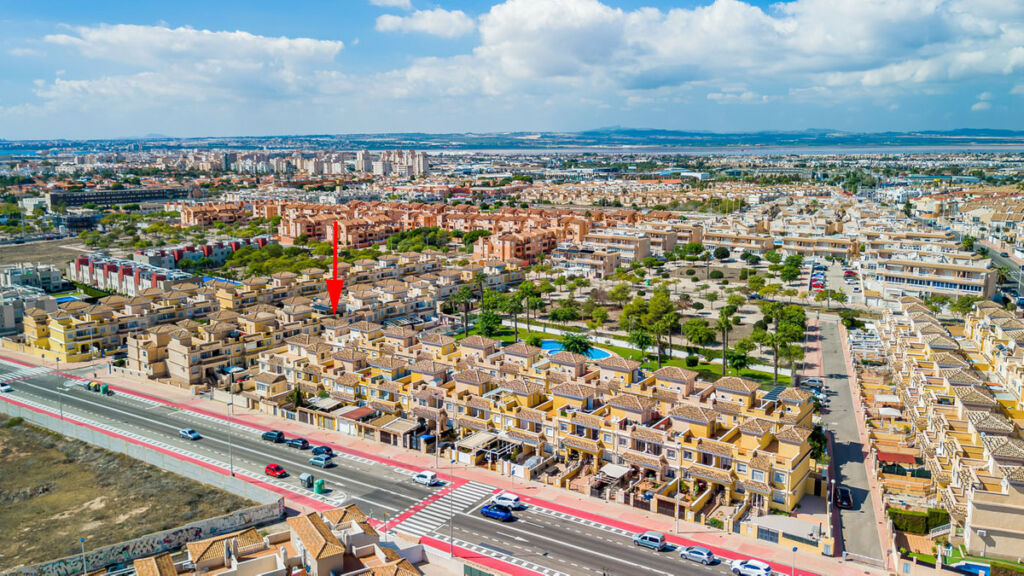 Townhouse Torrevieja Alicante - image 41