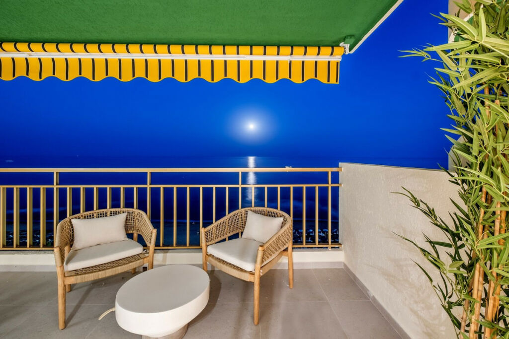 Middle Floor Apartment Fuengirola Málaga - image 40