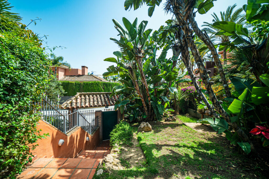 Townhouse Marbella Málaga - image 41