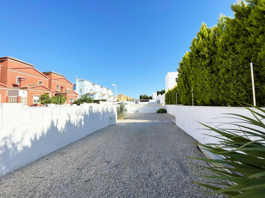 Detached Villa Calpe Alicante - image 42