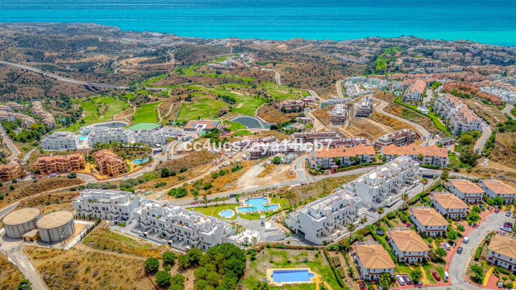 Middle Floor Apartment Calanova Golf Málaga - image 42