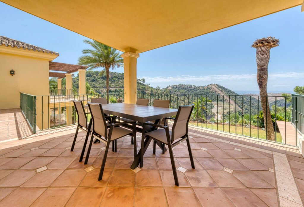 Detached Villa La Zagaleta Málaga - image 42