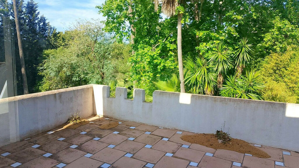 Detached Villa El Paraiso Málaga - image 42