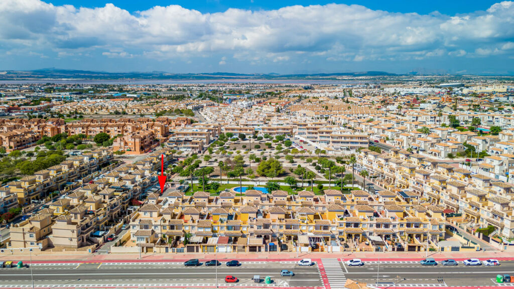 Townhouse Torrevieja Alicante - image 42