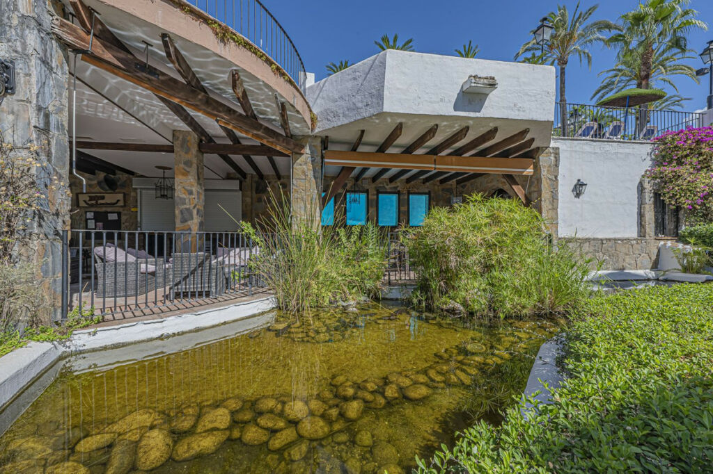 Townhouse Nueva Andalucía Málaga - image 43