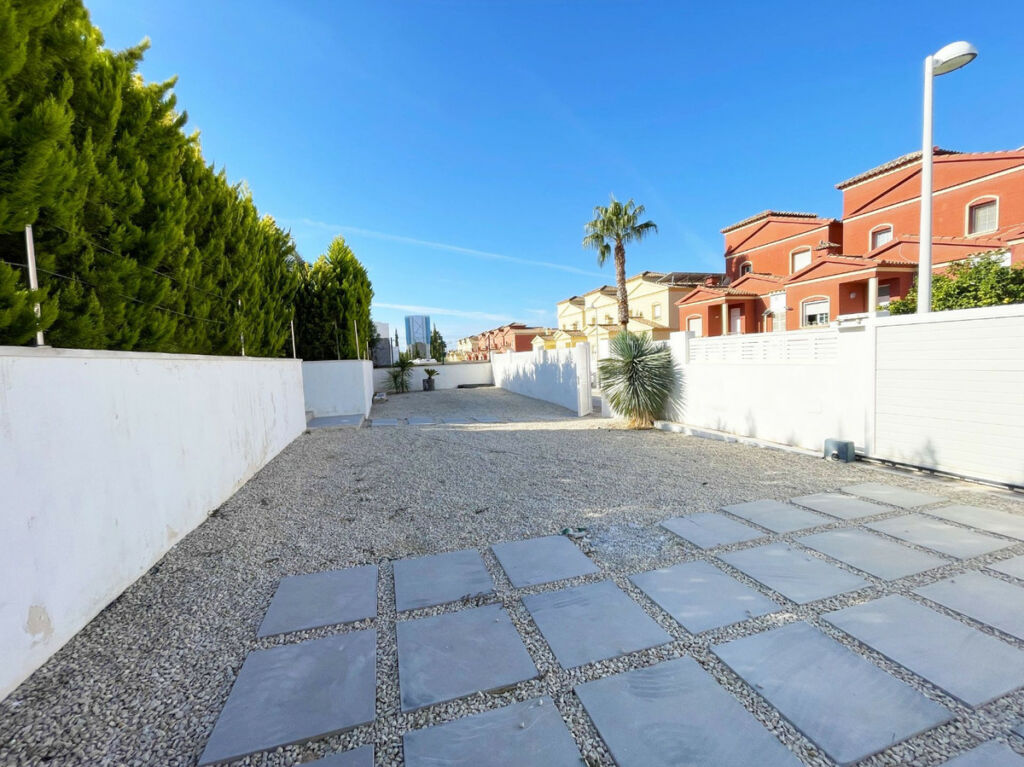 Detached Villa Calpe Alicante - image 43