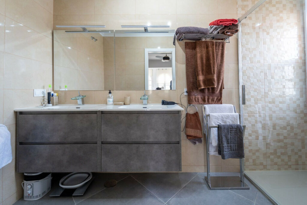 Detached Villa Fuengirola Málaga - image 43