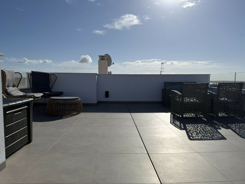 Detached Villa Los Montesinos Alicante - image 43