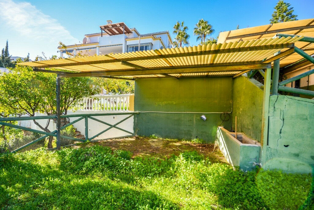 Detached Villa Estepona Málaga - image 44