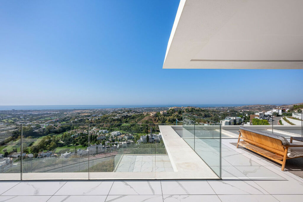 Middle Floor Apartment Benahavís Málaga - image 44