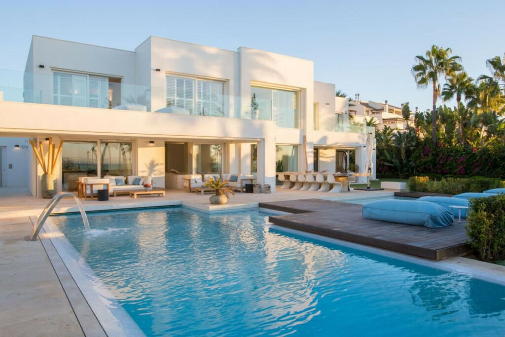 Detached Villa Marbella Málaga - image 44