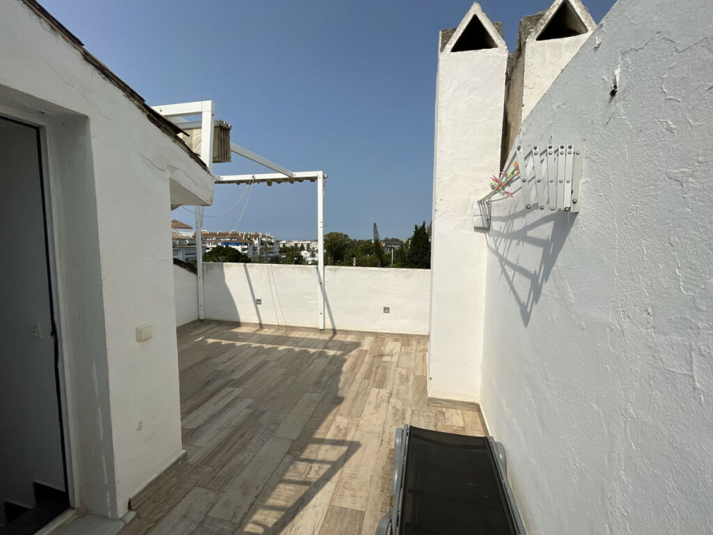 Townhouse Nueva Andalucía Málaga - image 45