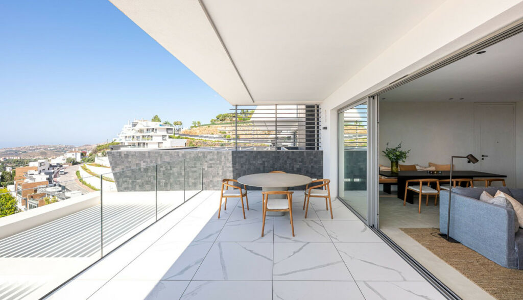 Middle Floor Apartment Benahavís Málaga - image 45