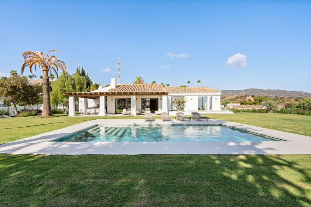 Detached Villa El Rosario Málaga - image 45