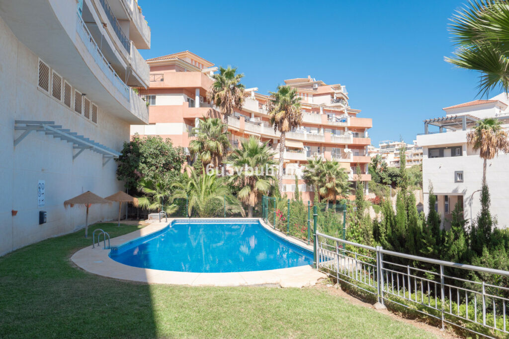 Townhouse Torrequebrada Málaga - image 45