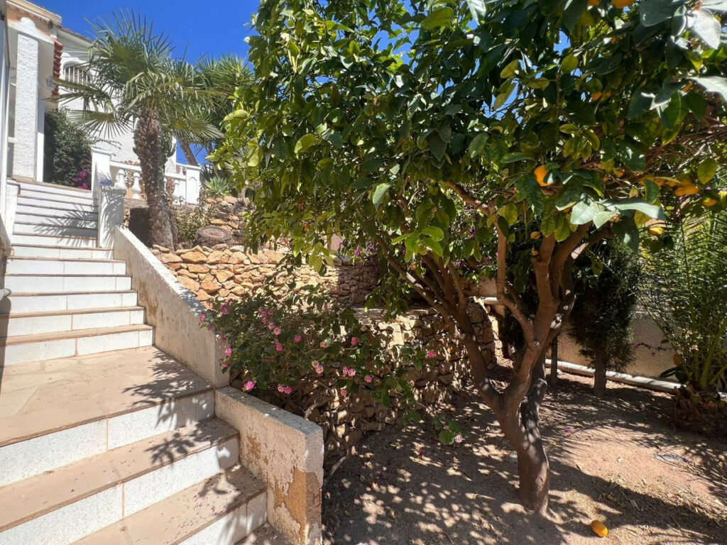 Detached Villa La Nucia Alicante - image 45