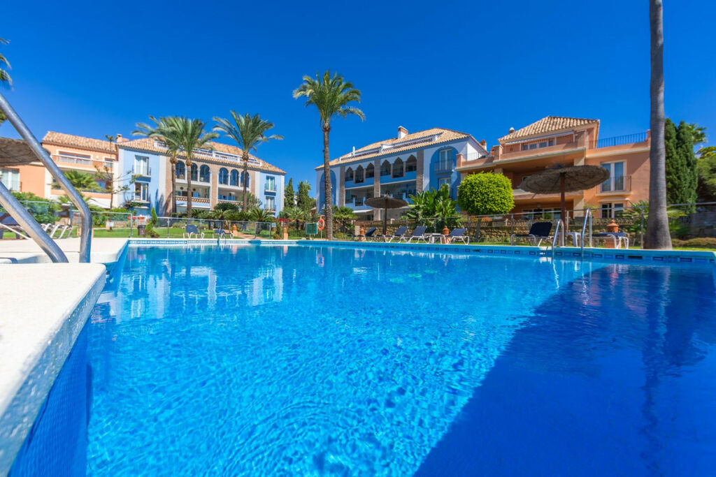 Middle Floor Apartment Casares Playa Málaga - image 46
