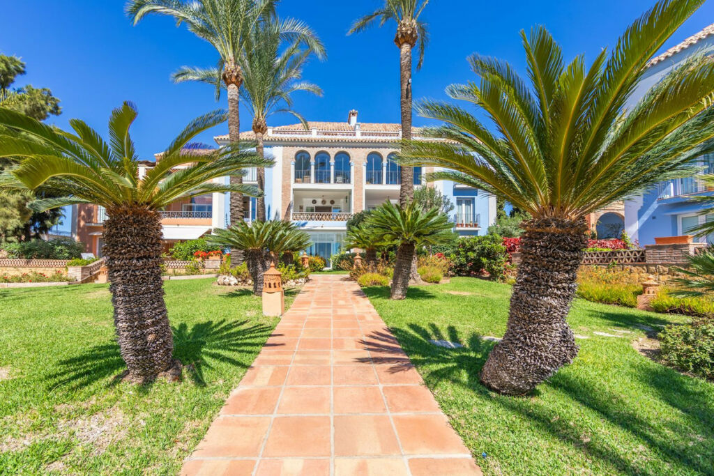 Middle Floor Apartment Casares Playa Málaga - image 47