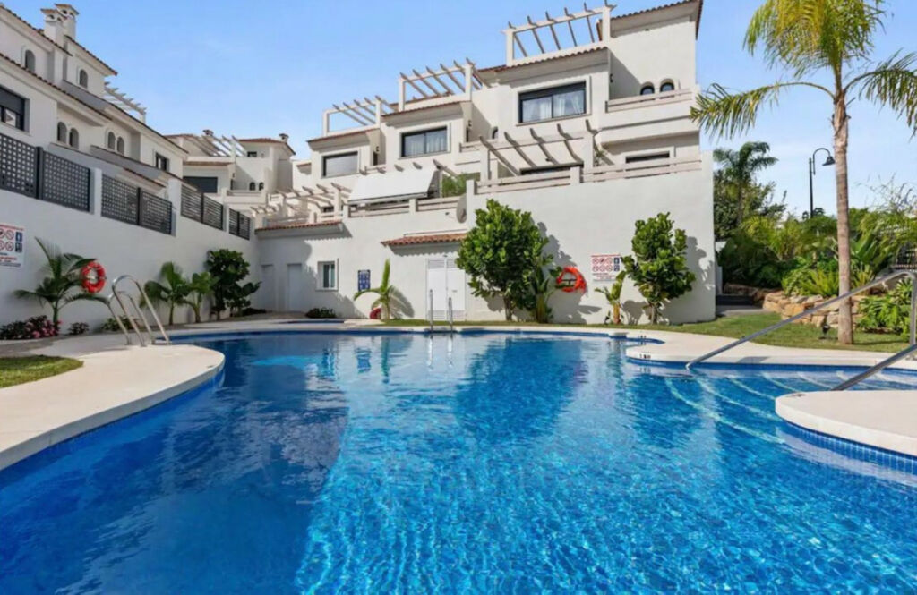 Townhouse El Paraiso Málaga