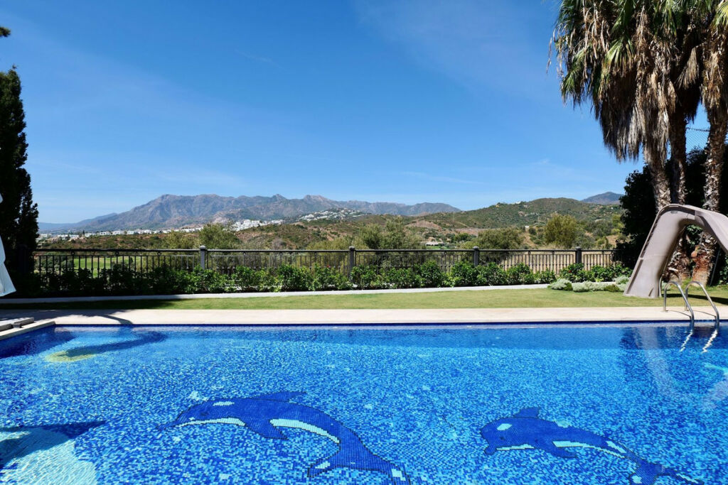 Detached Villa El Rosario Málaga - image 48