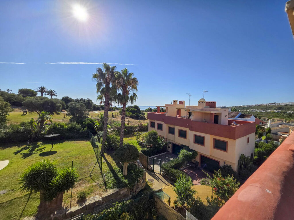 Townhouse La Duquesa Málaga - image 48