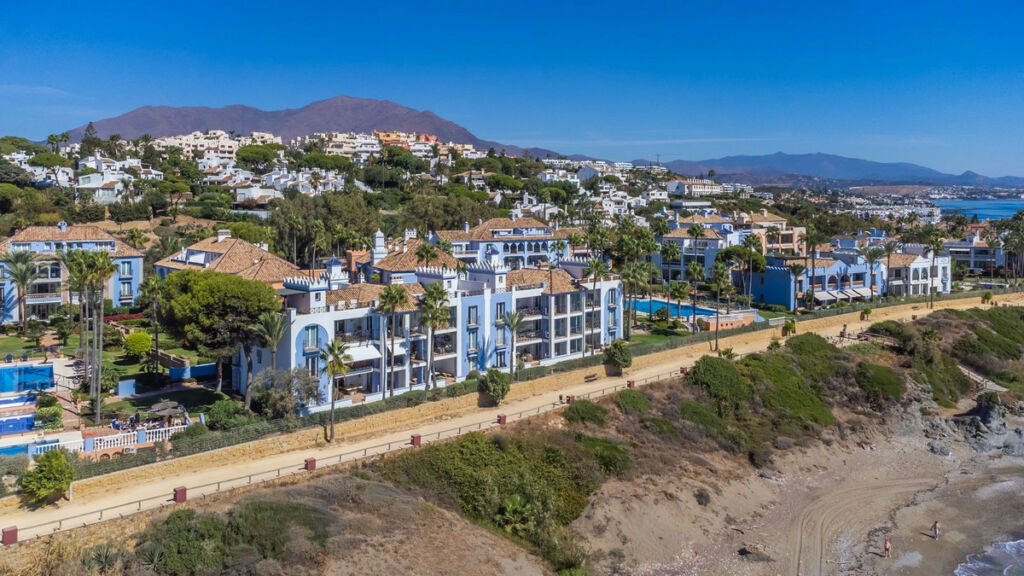 Middle Floor Apartment Casares Playa Málaga - image 49