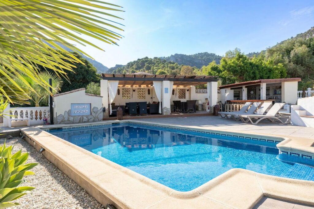 Detached Villa Alhaurín de la Torre Málaga - image 5