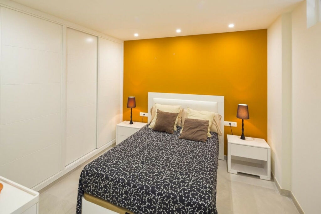 Penthouse Nueva Andalucía Málaga - image 5