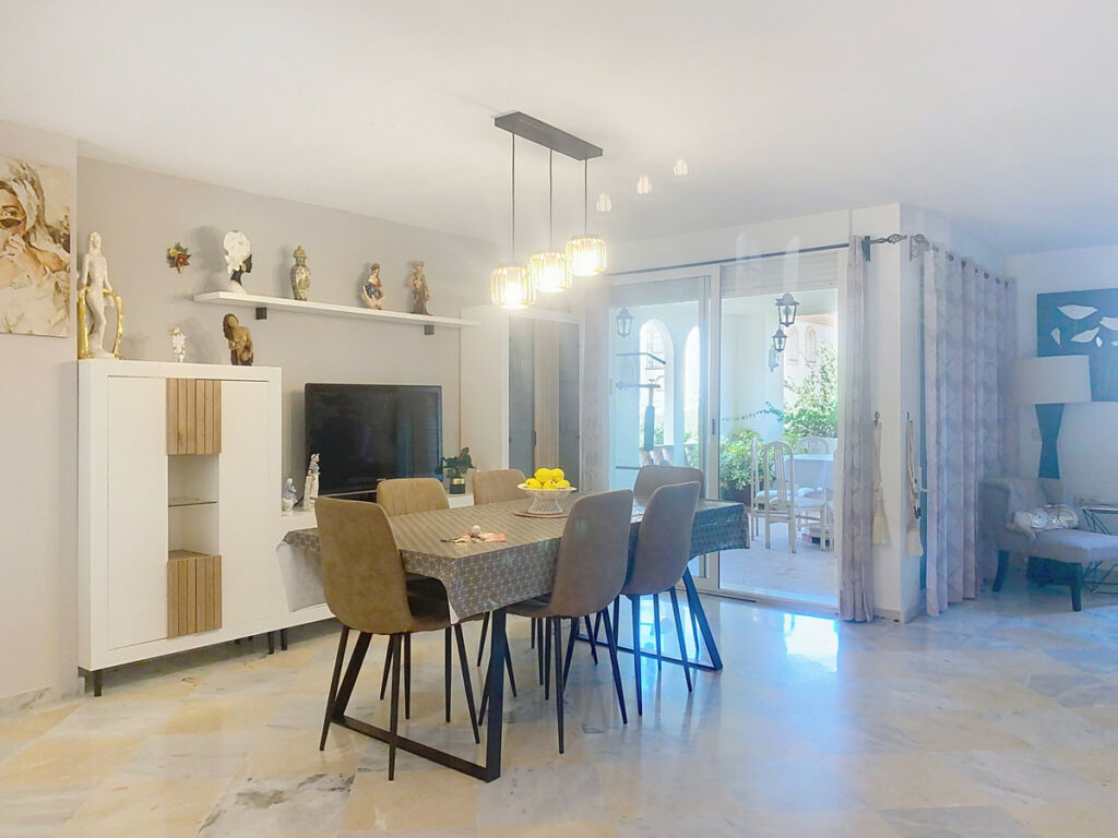 Semi-Detached House Guadalmina Alta Málaga - image 5
