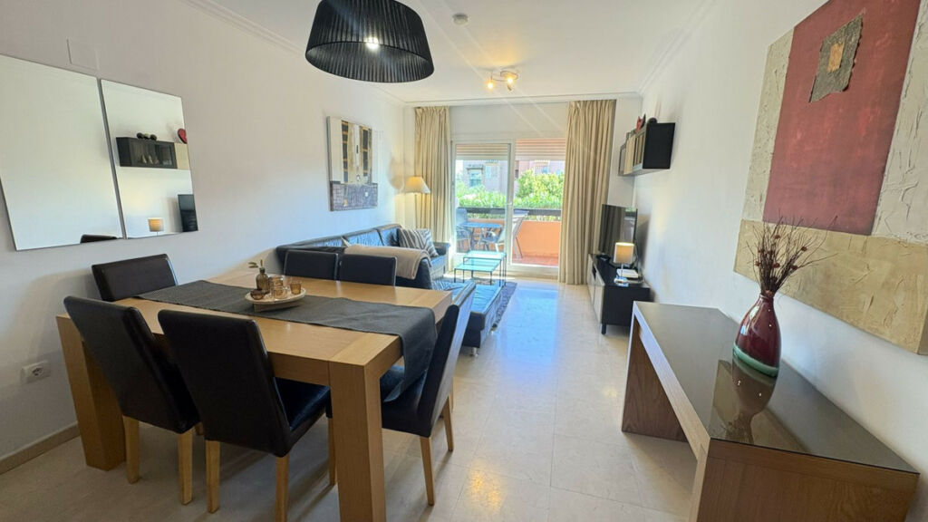 Ground Floor Apartment Casares Playa Málaga - image 5