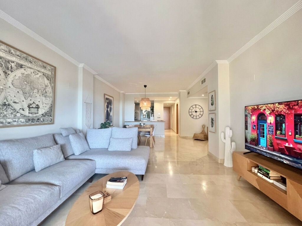 Ground Floor Apartment New Golden Mile Málaga - image 5