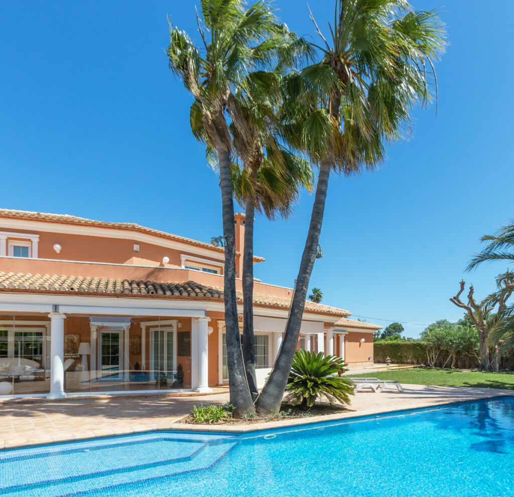 Detached Villa Denia Alicante - image 5