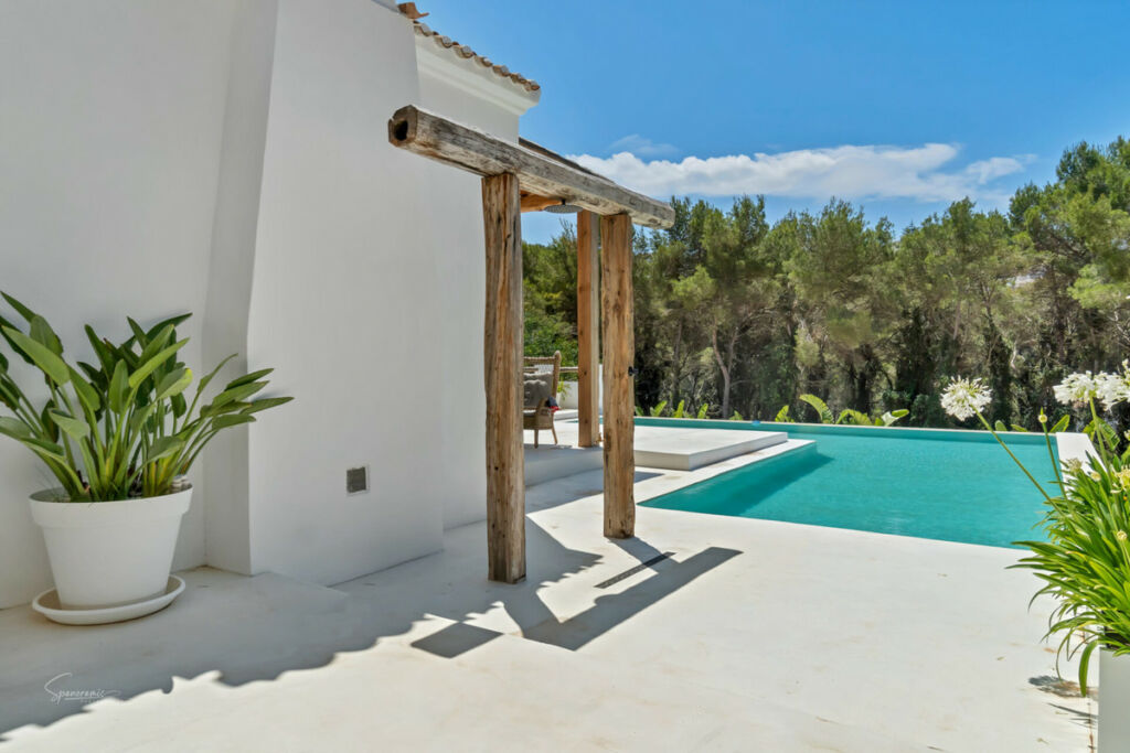 Detached Villa Javea Alicante - image 5