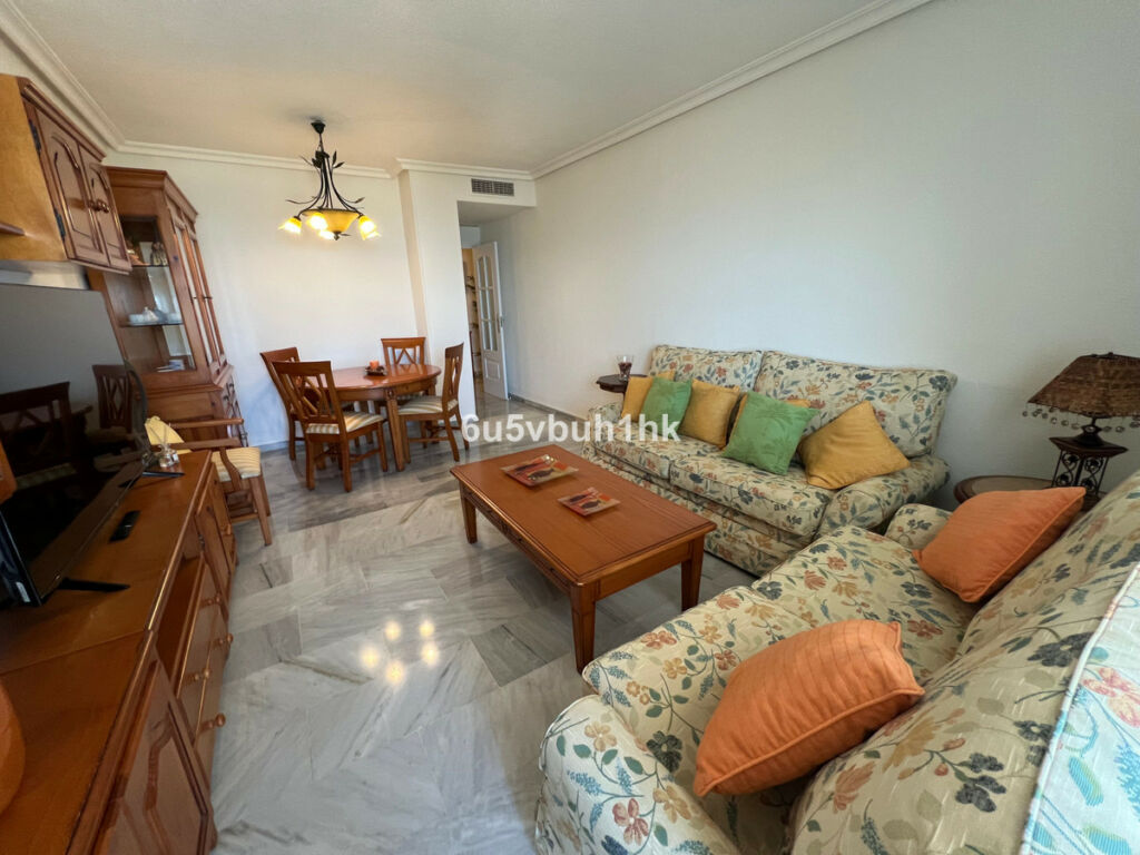 Ground Floor Apartment Fuengirola Málaga - image 5