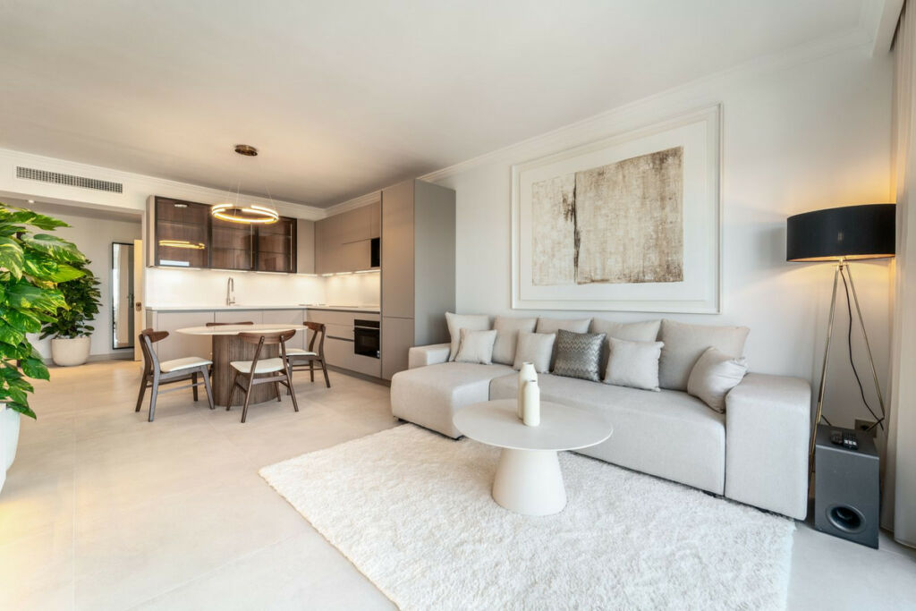 Penthouse La Quinta Málaga - image 5