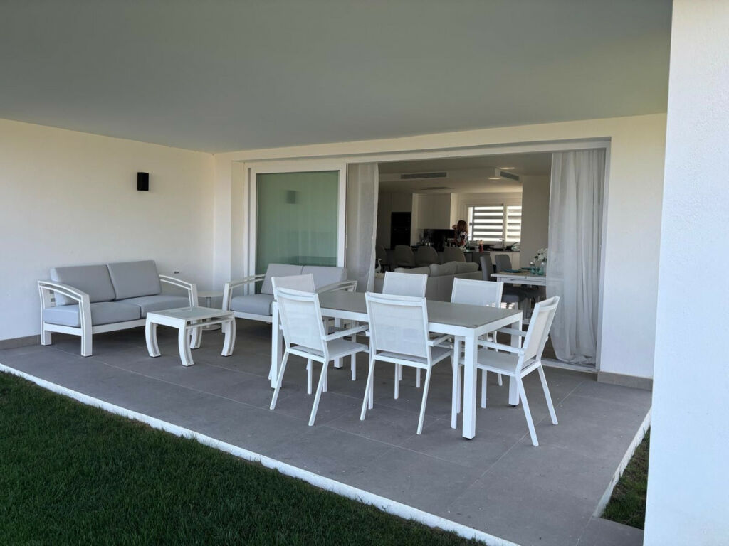 Ground Floor Apartment Casares Málaga - image 5