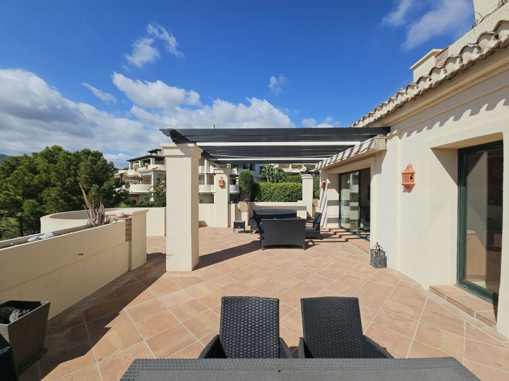 Penthouse Duplex Benahavís Málaga - image 5
