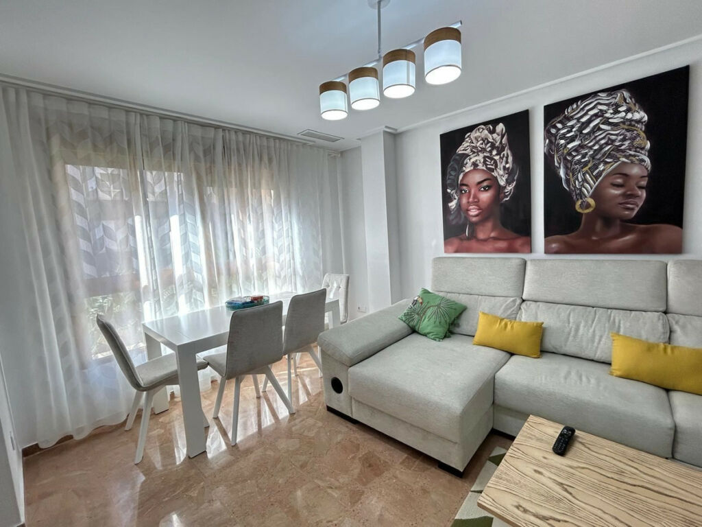 Middle Floor Apartment Alicante City Alicante - image 5