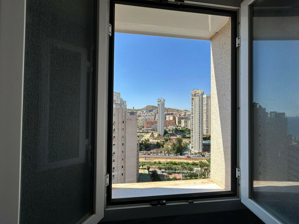 Penthouse Finestrat Alicante - image 5