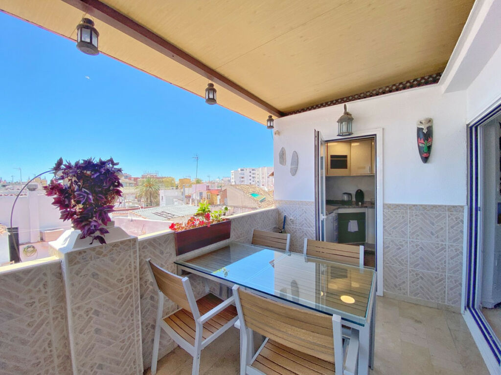 Top Floor Apartment Marbella Málaga - image 5