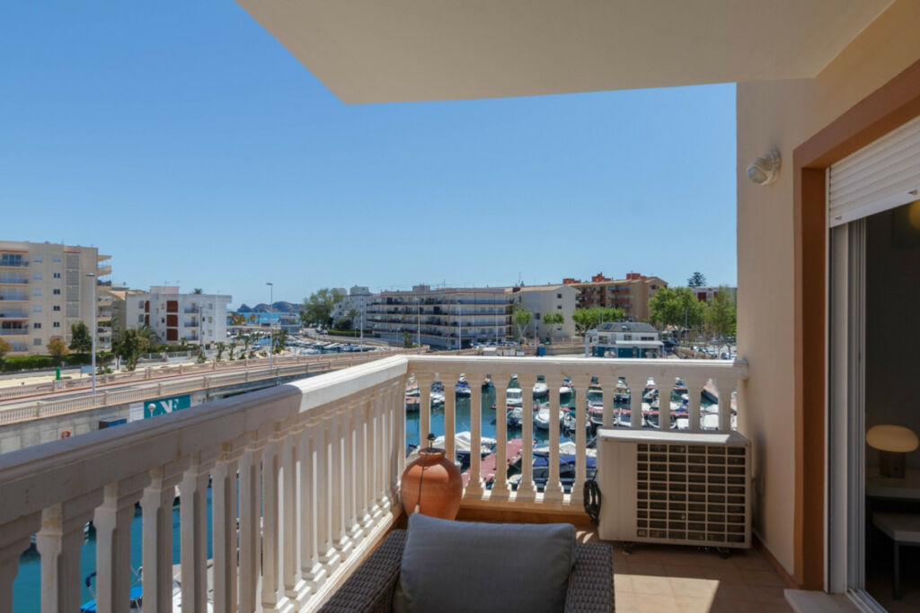 Middle Floor Apartment Javea Alicante - image 5